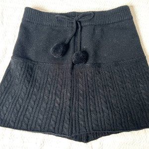 black cable knit pom pom mini skirt